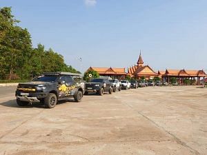 hinh-anh-caravan-du-xuan-don-loc-tet-cambodia-nptour